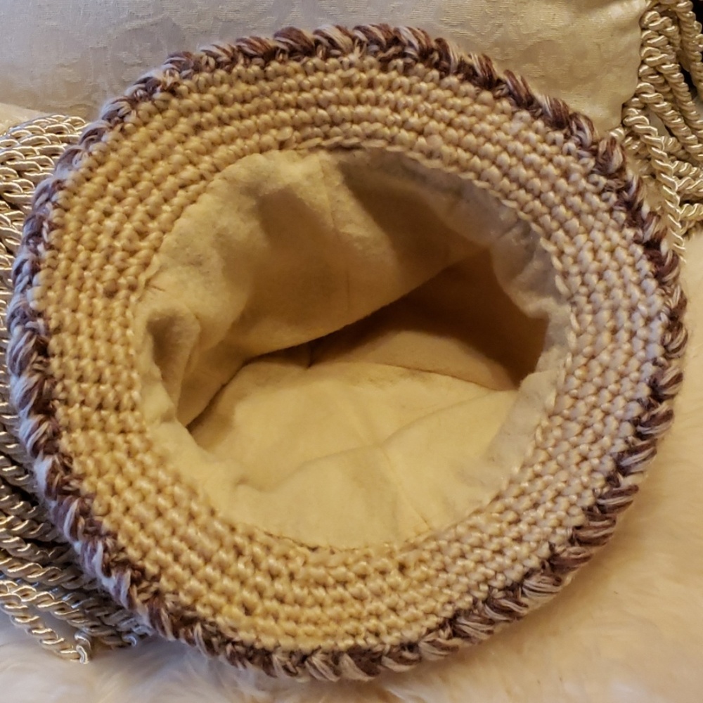 Exquisite Hand Crocheted Hat - image 4